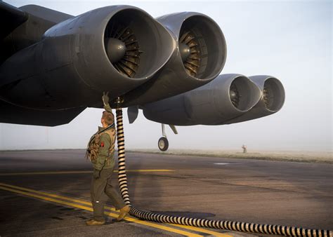 Stealth B-52 Engines